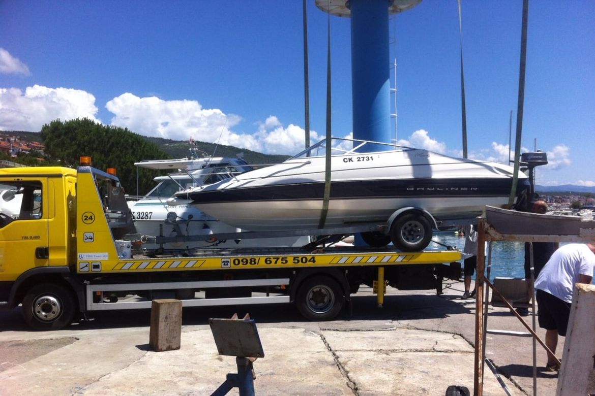 Vučna služba POLIĆ 24